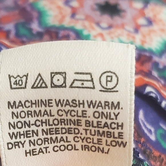 Victoria's Secret Mayfair Comfy Sleepshirt Boho Print Pink Purple Size Small/P - Picture 10 of 10